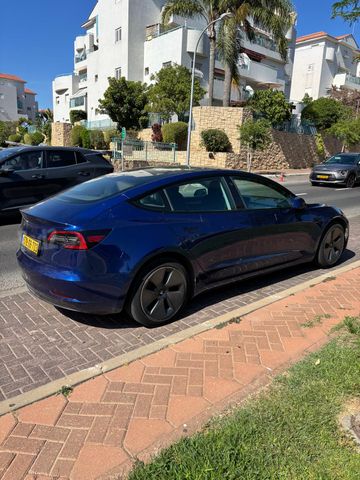 טסלה מודל 3