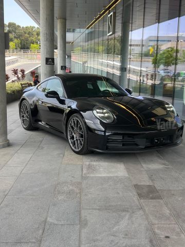 מודעת רכב פורשה 911