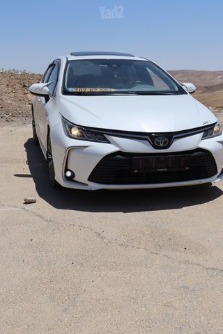 טויוטה קורולה