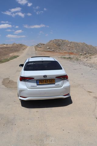 טויוטה קורולה