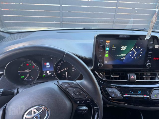 טויוטה C-HR