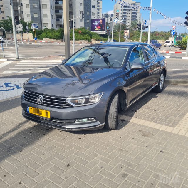 פולקסווגן פאסאט
