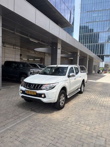 מודעת רכב מיצובישי טרייטון / L200