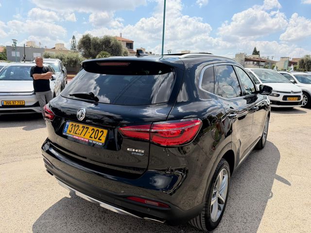אם ג'י EHS PHEV