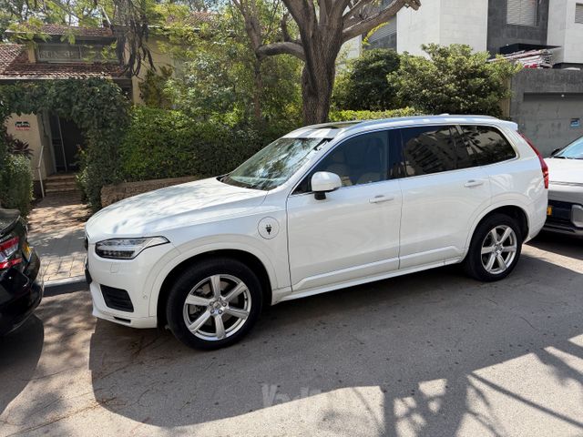מודעת רכב וולוו XC90