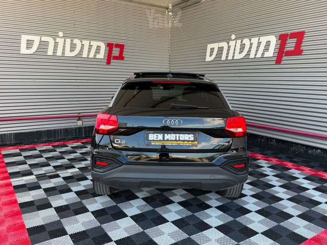 אאודי Q2
