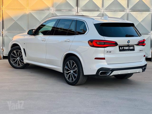 ב מ וו X5