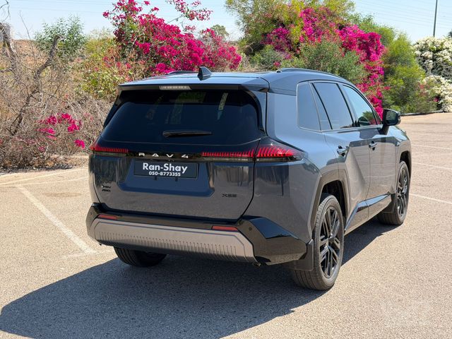טויוטה RAV4