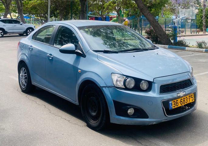 שברולט סוניק
