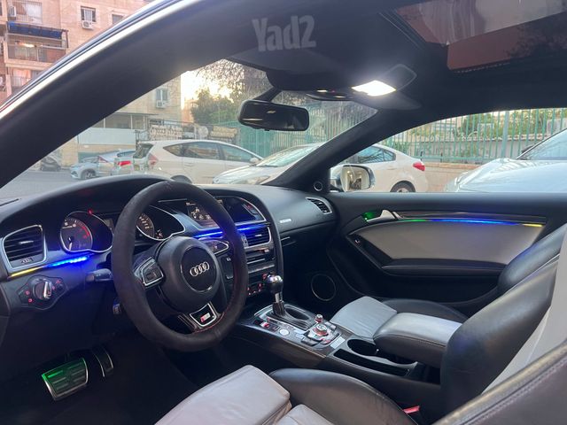 אאודי S5