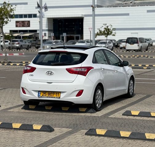יונדאי i30