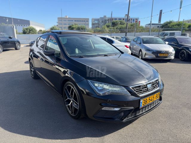 סיאט לאון