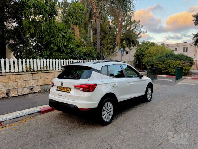 סיאט ארונה