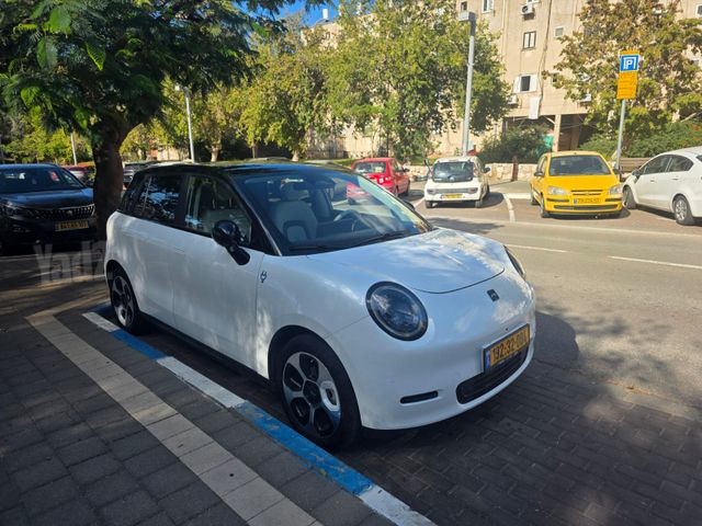 ג׳יי.איי.סי 30