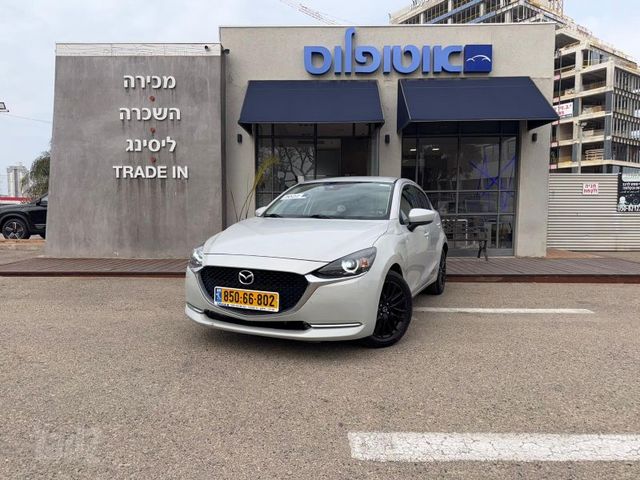 מודעת רכב מאזדה 2