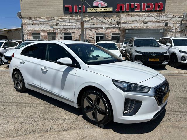 מודעת רכב יונדאי איוניק