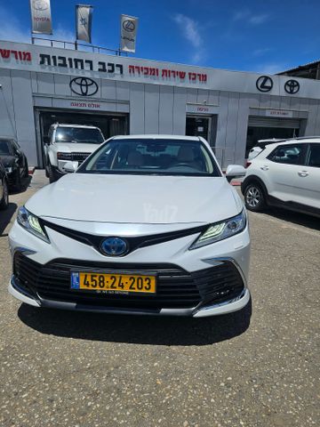 מודעת רכב טויוטה קאמרי