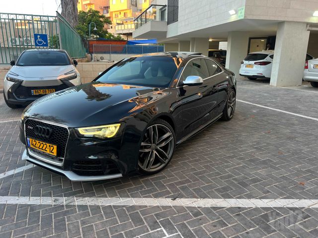 אאודי S5