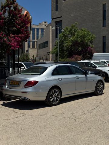 מרצדס-בנץ E-class