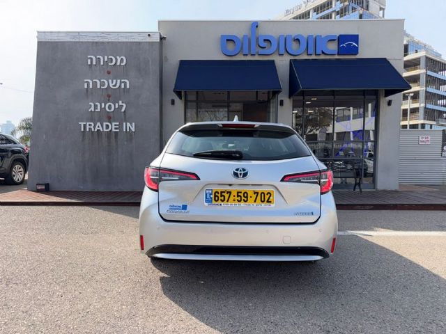 טויוטה קורולה