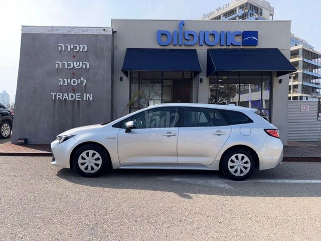 טויוטה קורולה