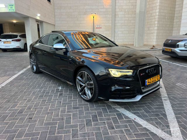 אאודי S5