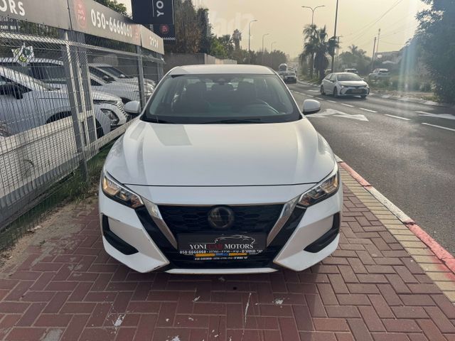 ניסאן סנטרה