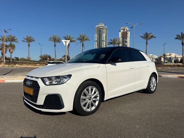 אאודי A1