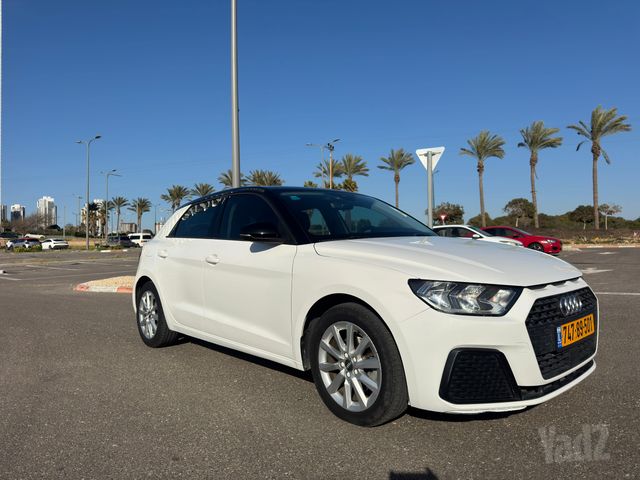 מודעת רכב אאודי A1