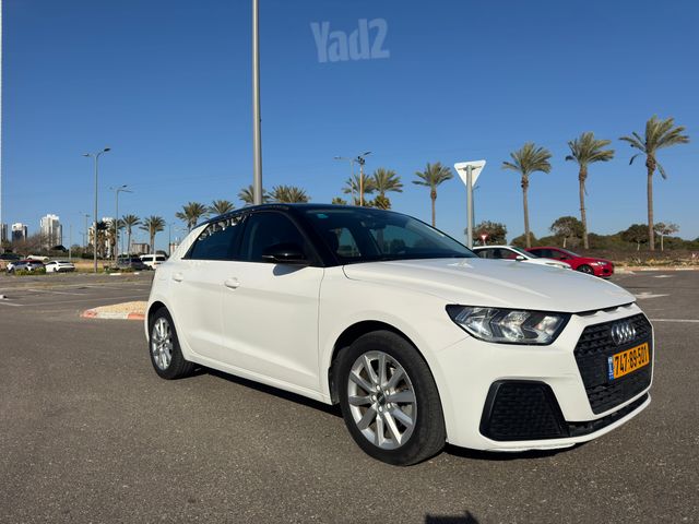 מודעת רכב אאודי A1
