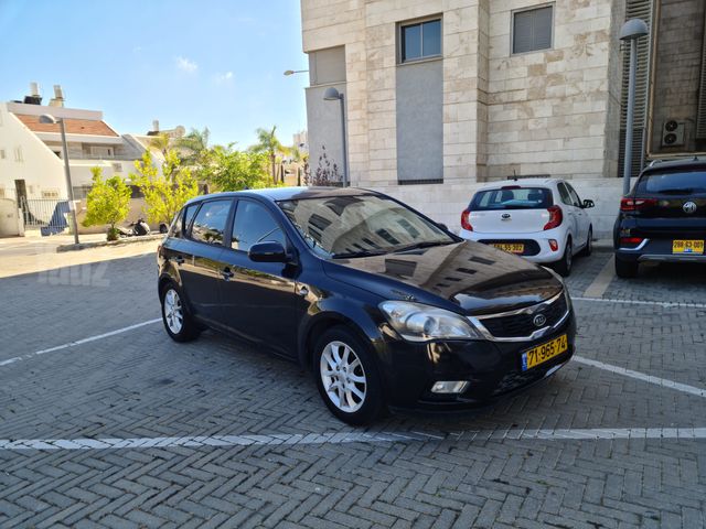 מודעת רכב קיה סיד