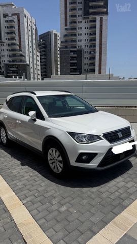 מודעת רכב סיאט ארונה