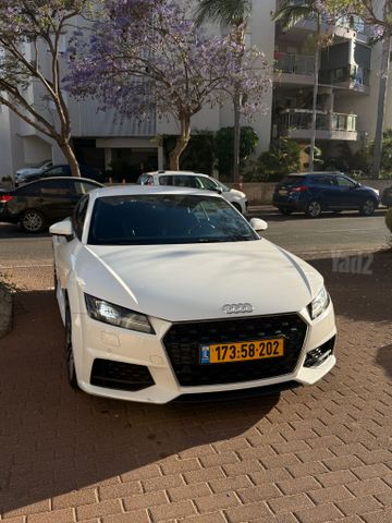 אאודי TT
