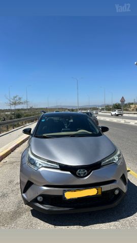 טויוטה C-HR
