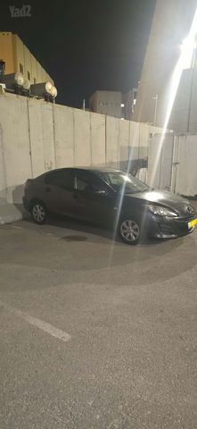 מאזדה 3