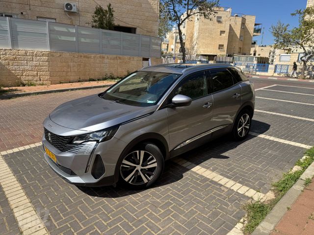 פיג'ו 3008