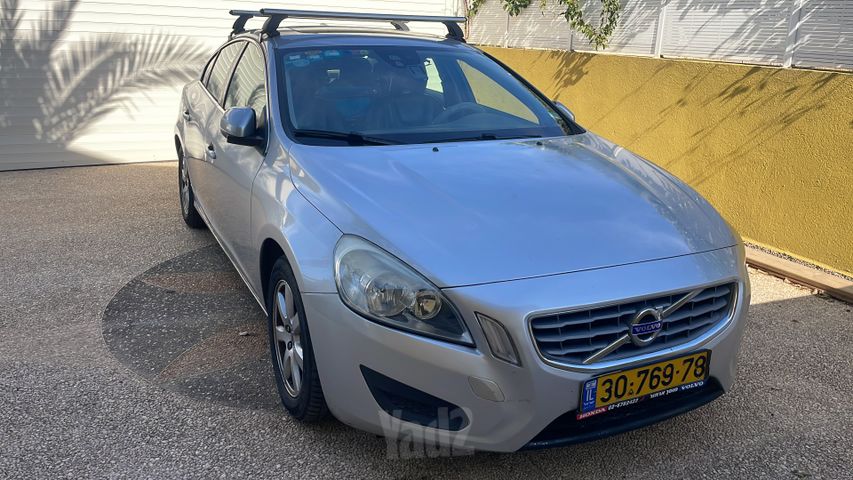 וולוו S60