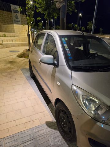 יונדאי i10