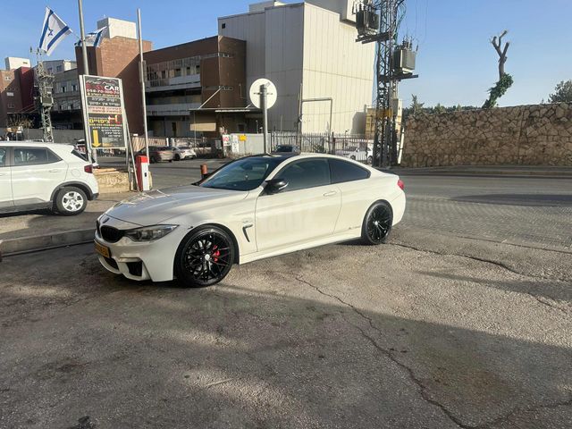 ב מ וו סדרה 4