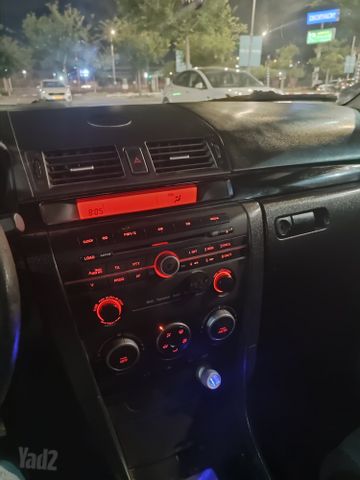 מאזדה 3