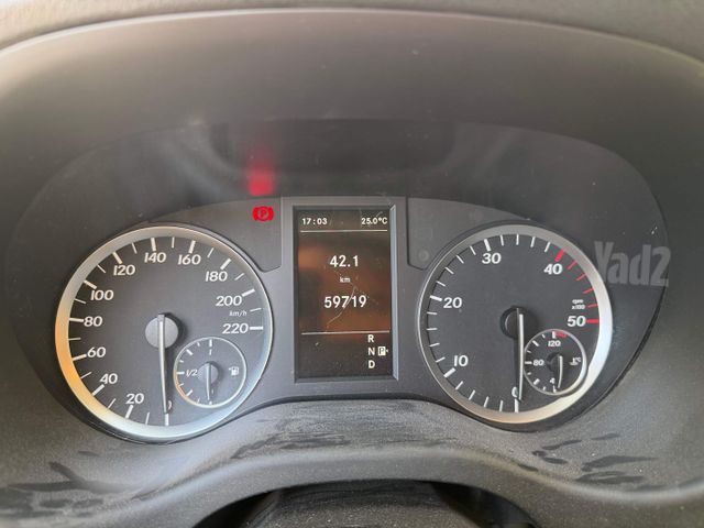 מודעת רכב מרצדס-בנץ ויטו