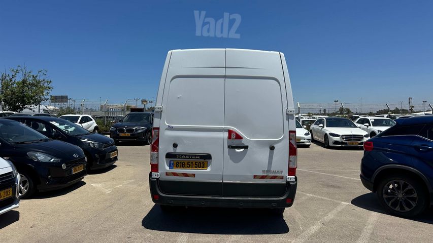 רנו מאסטר