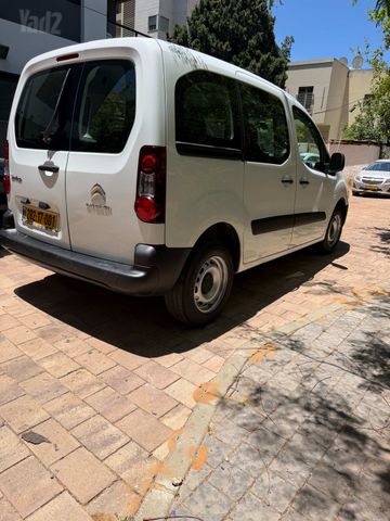 מודעת רכב סיטרואן ברלינגו  2
