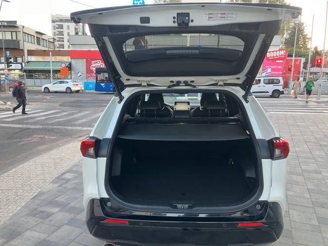 טויוטה RAV4