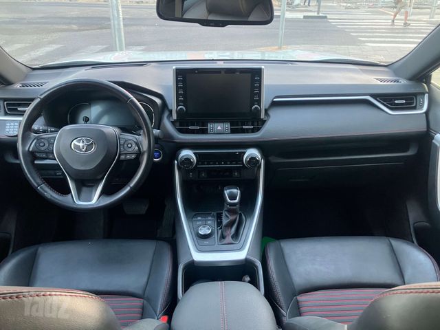 טויוטה RAV4