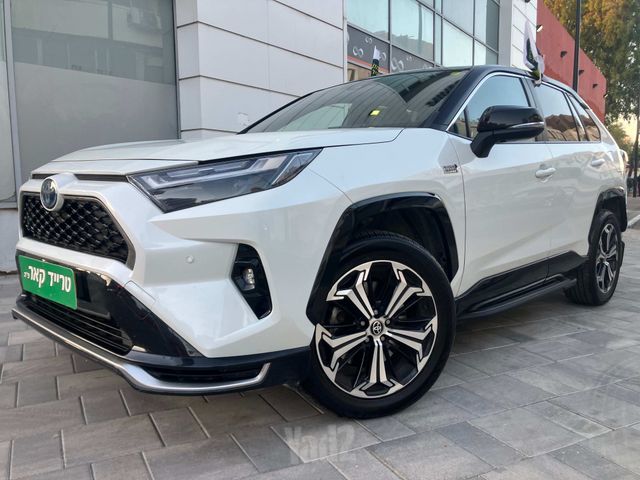 מודעת רכב טויוטה RAV4