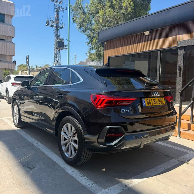 אאודי Q3