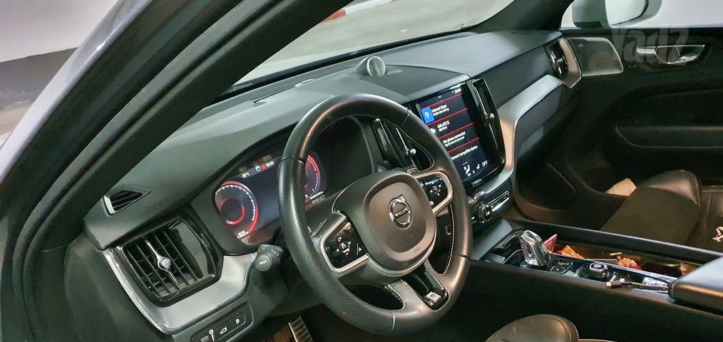 וולוו XC60