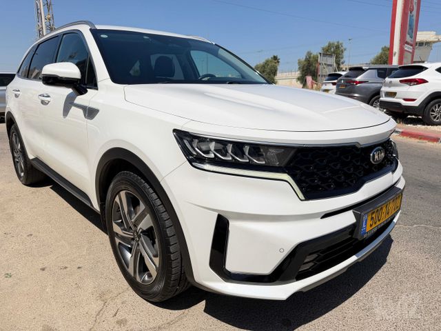 קיה סורנטו