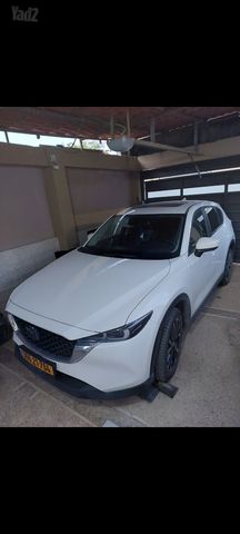 מודעת רכב מאזדה CX-5